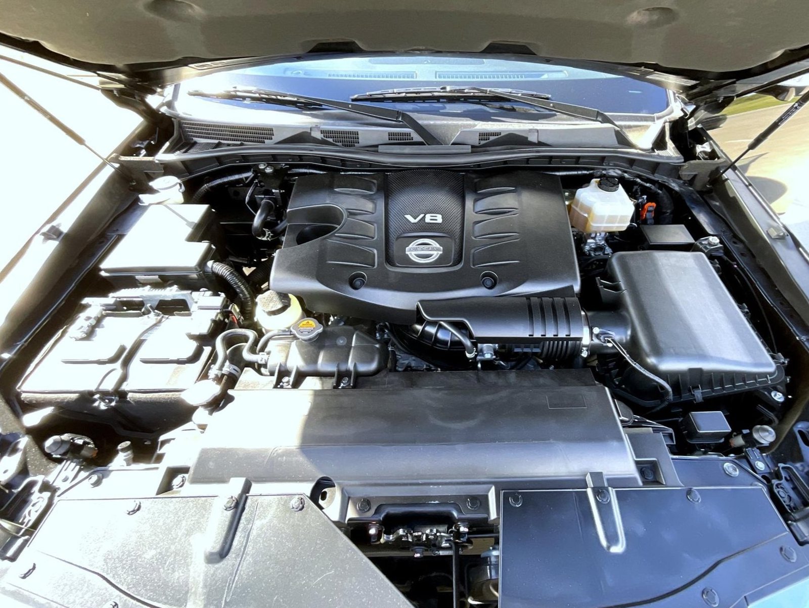 2022 Nissan Armada SL - Photo 30