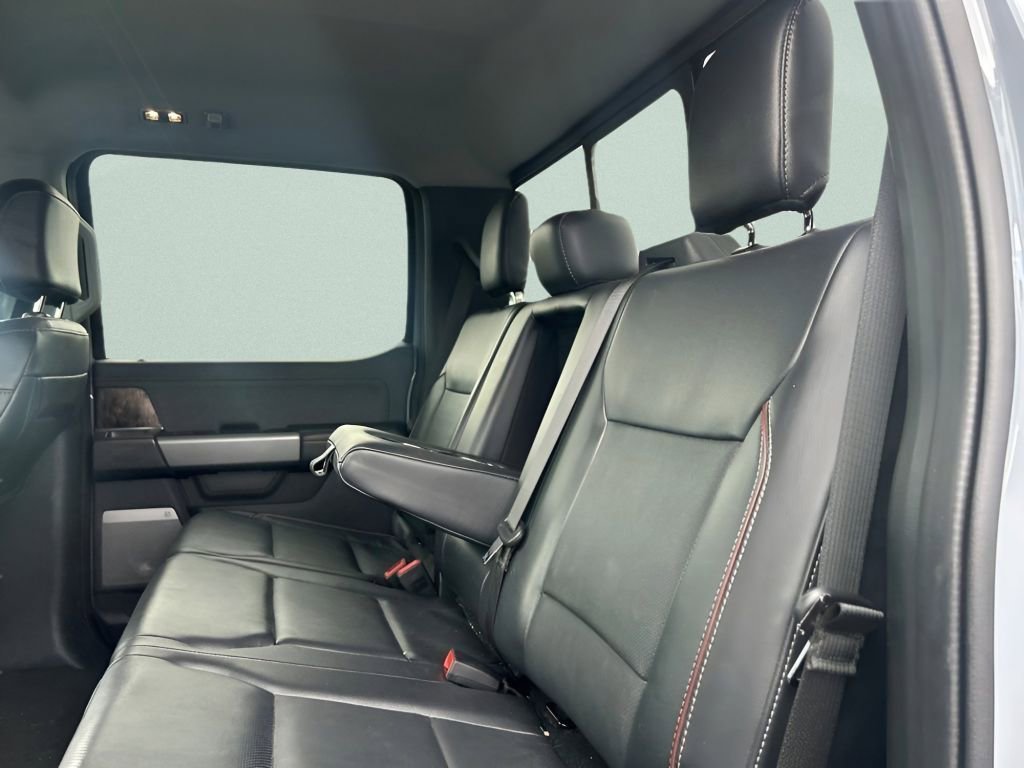 Used 2024 Gray Metallic Ford Lariat image 21