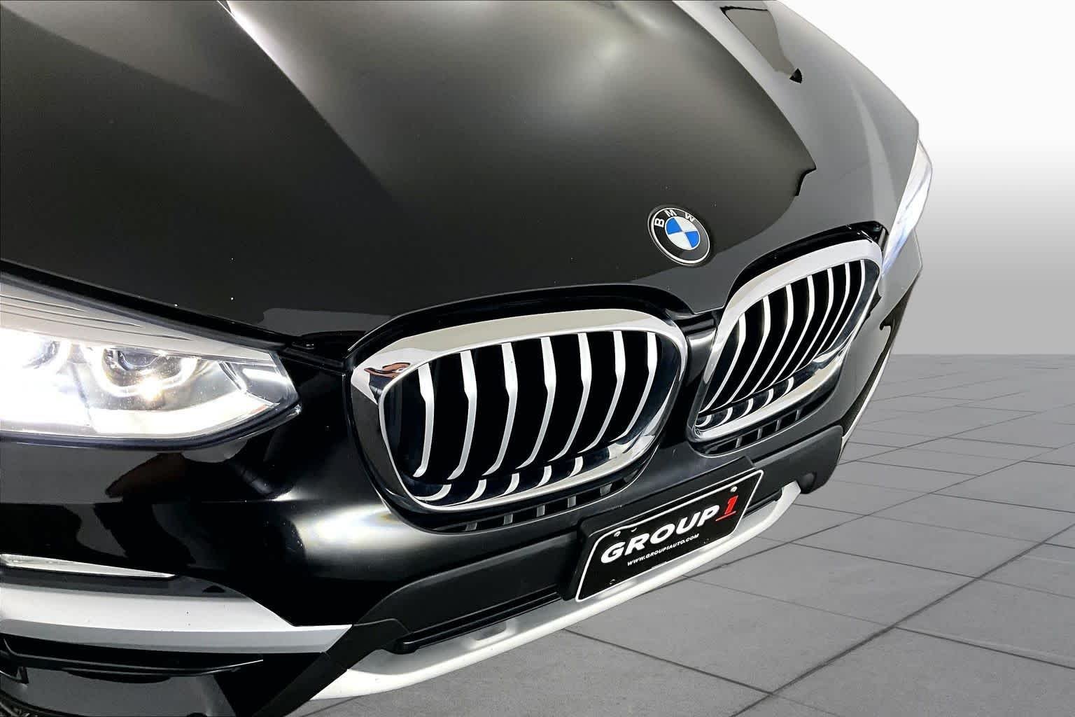 Used 2018 Jet Black BMW xDrive30i image 30