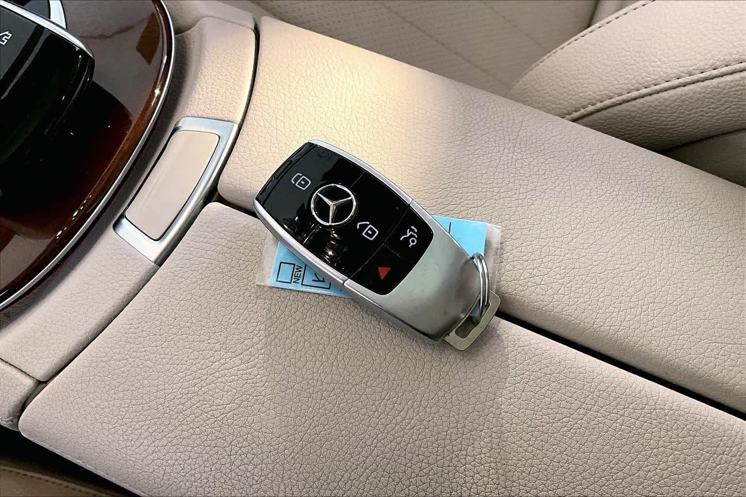 Used 2019 Polar White Mercedes-Benz E 300 image 14