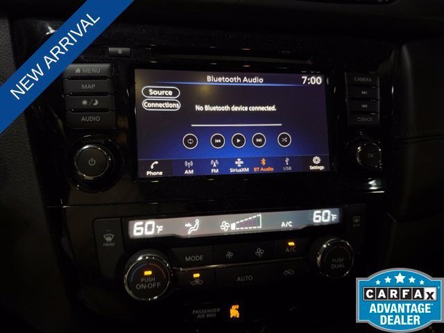 Used 2019 Gun Metallic Nissan SL image 12