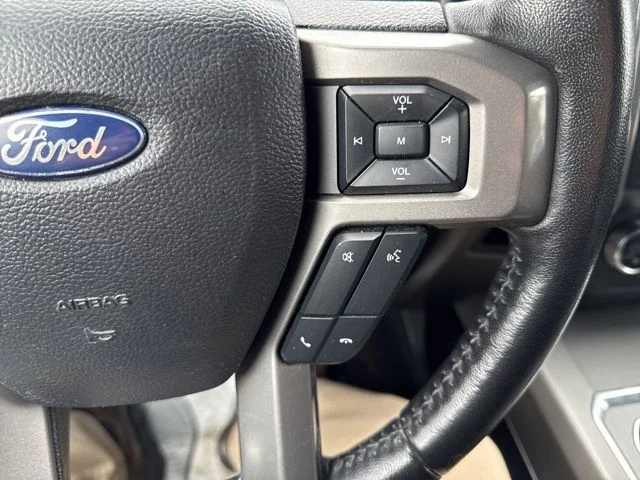 Used 2021 Blue Ford XLT image 36