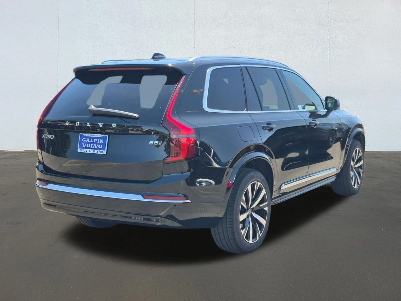 New 2026 Onyx Black Volvo Core image 2