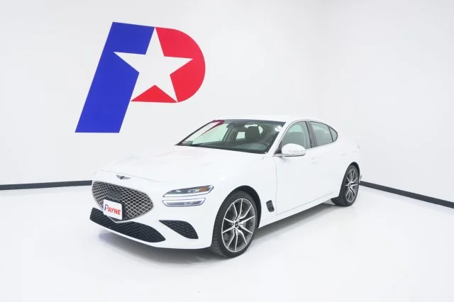 Used 2025  Genesis 2.5T image 1