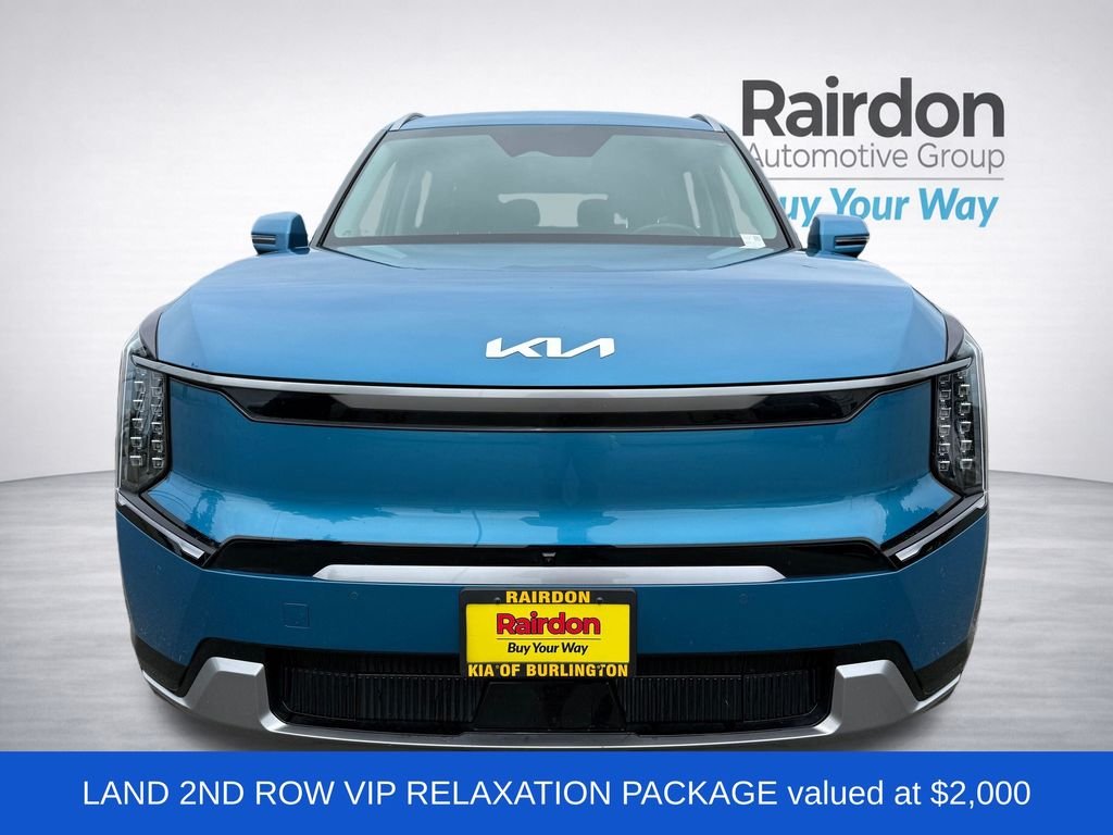 Certified Used 2024 Blue Kia Land image 2