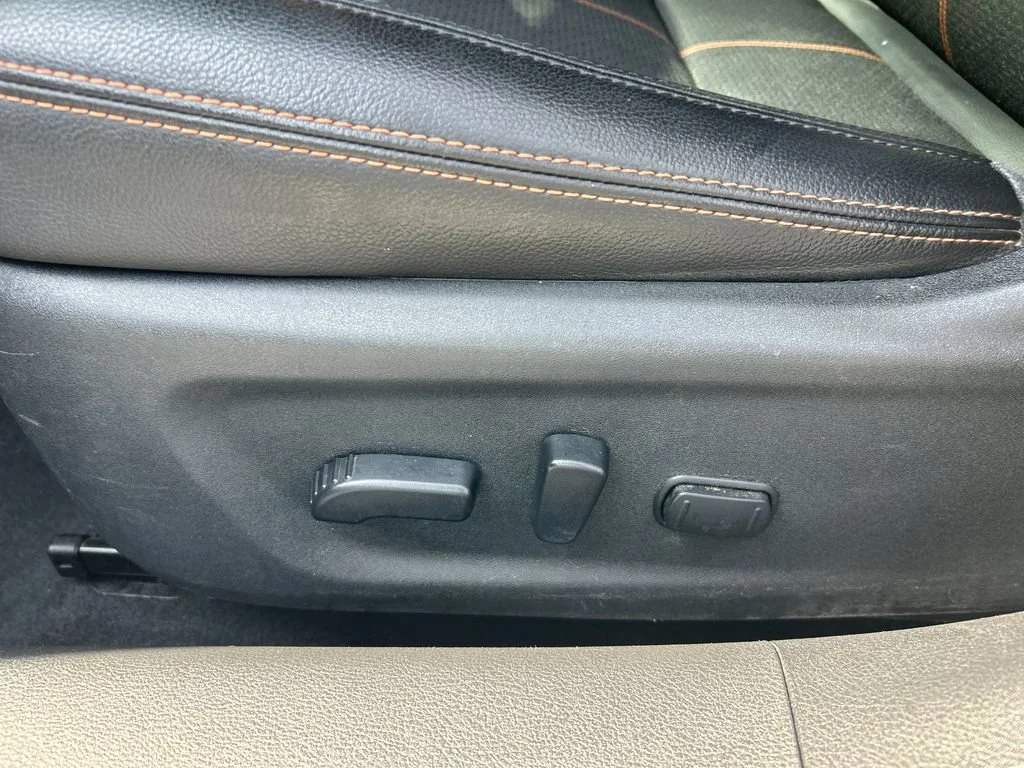 2021 Nissan Altima SR - Photo 18