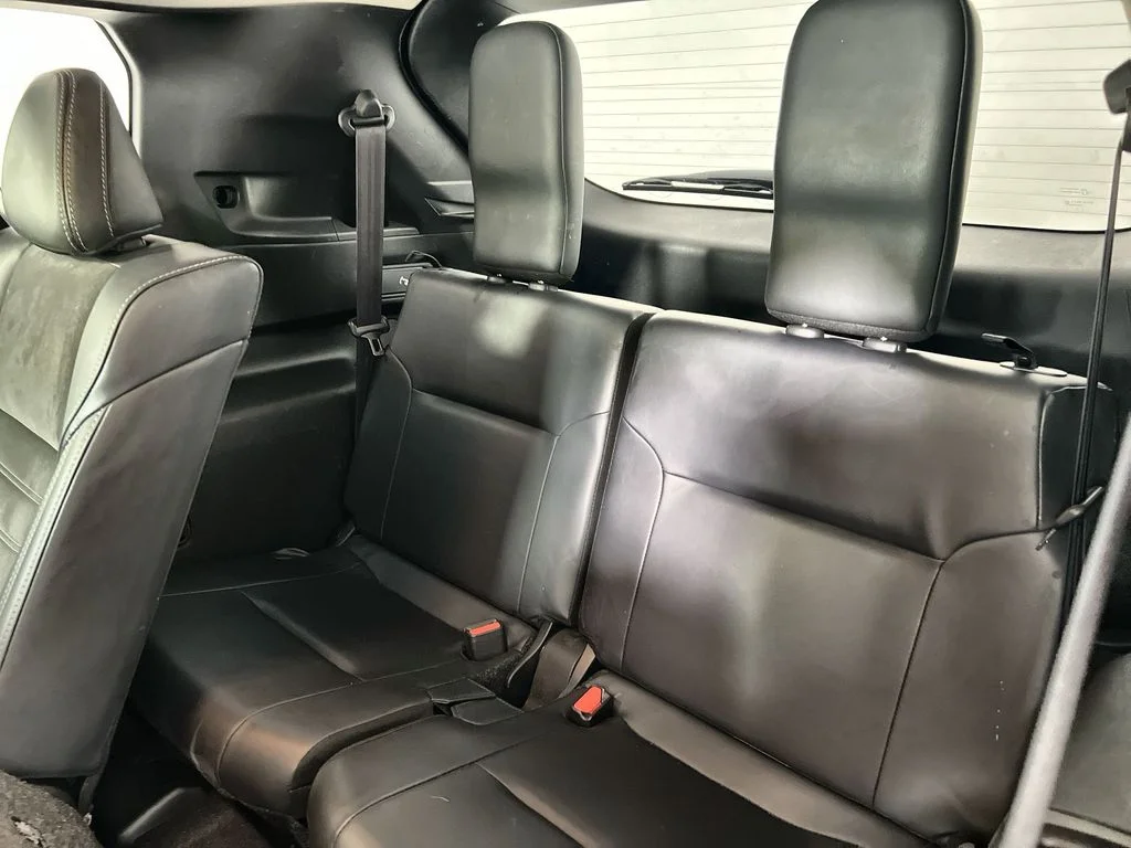 Used 2024  Mitsubishi SE image 24