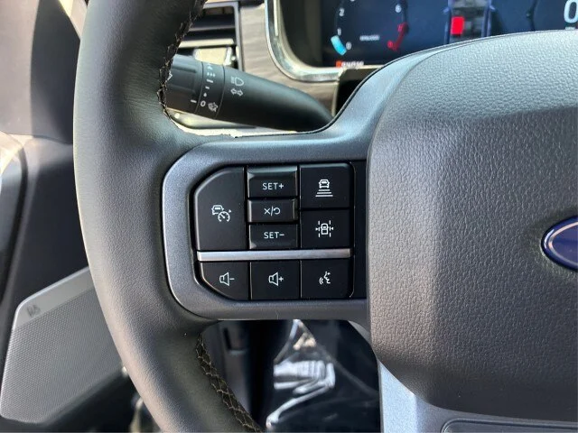 New 2026 Star White Metallic Tri-Coat Ford Lariat® image 45