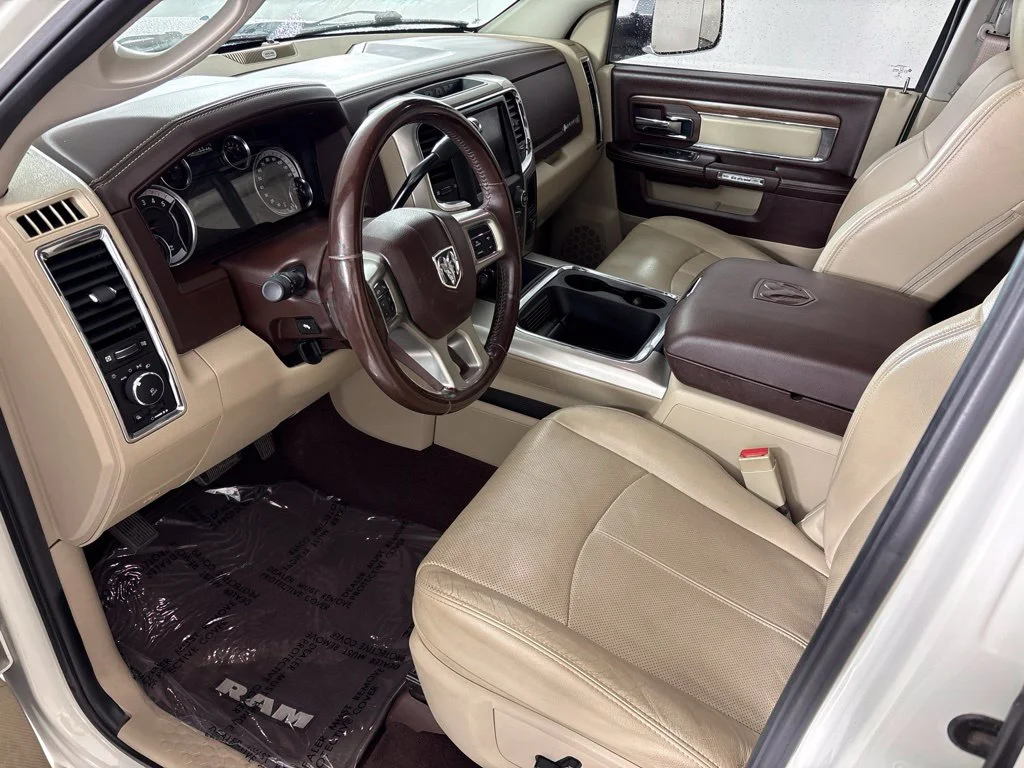 Used 2018 White Ram Laramie image 31
