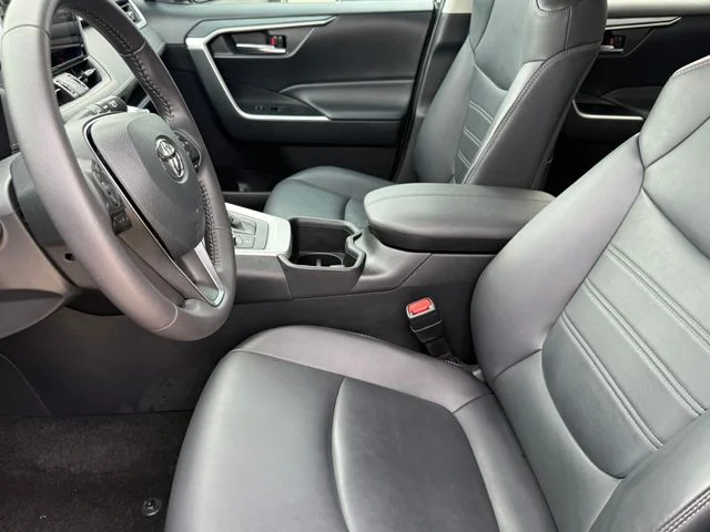 Certified Used 2024  Toyota XLE Premium image 10