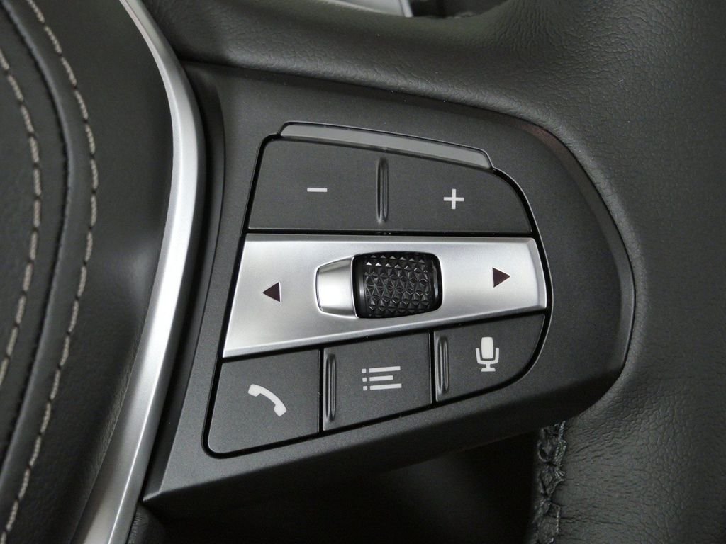 New 2026 Skyscraper Grey Metallic BMW xDrive40i image 42
