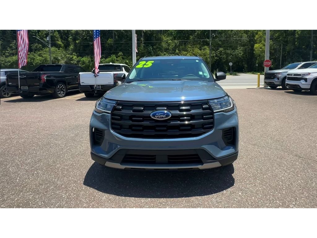 Used 2025 Blue Ford Active image 3