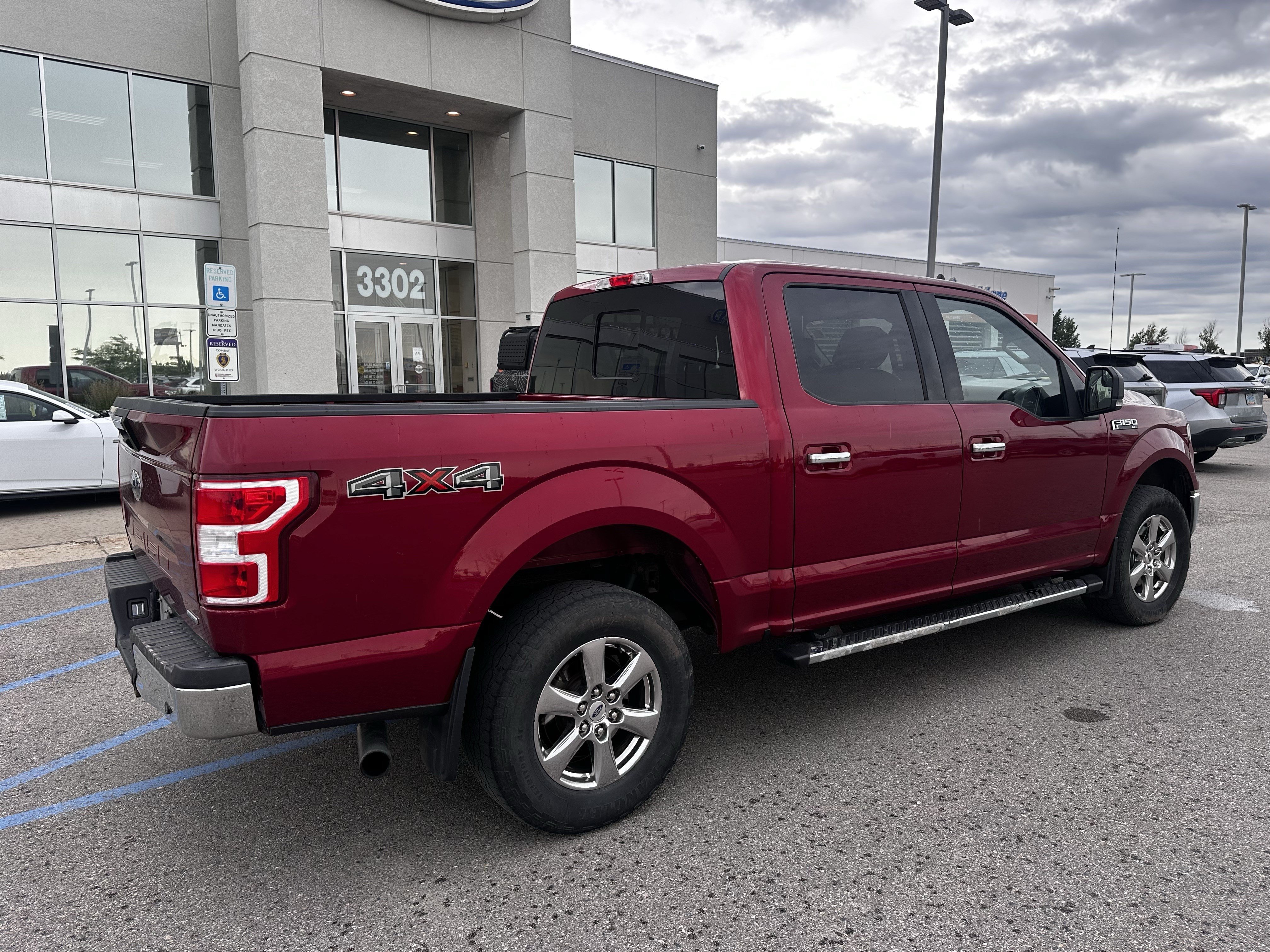 Used 2019 Ruby Red Metallic Tinted Clearcoat Ford XLT image 4
