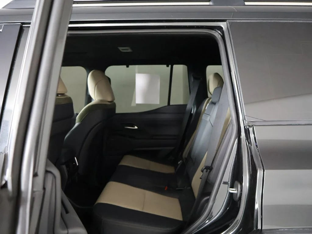 Used 2024 Black Lexus 550 Overtrail+ image 33