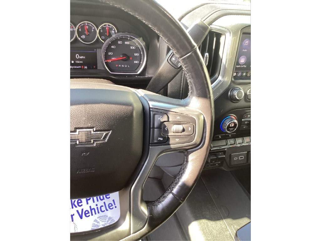 Used 2021 SUMMIT WHITE Chevrolet RST image 33