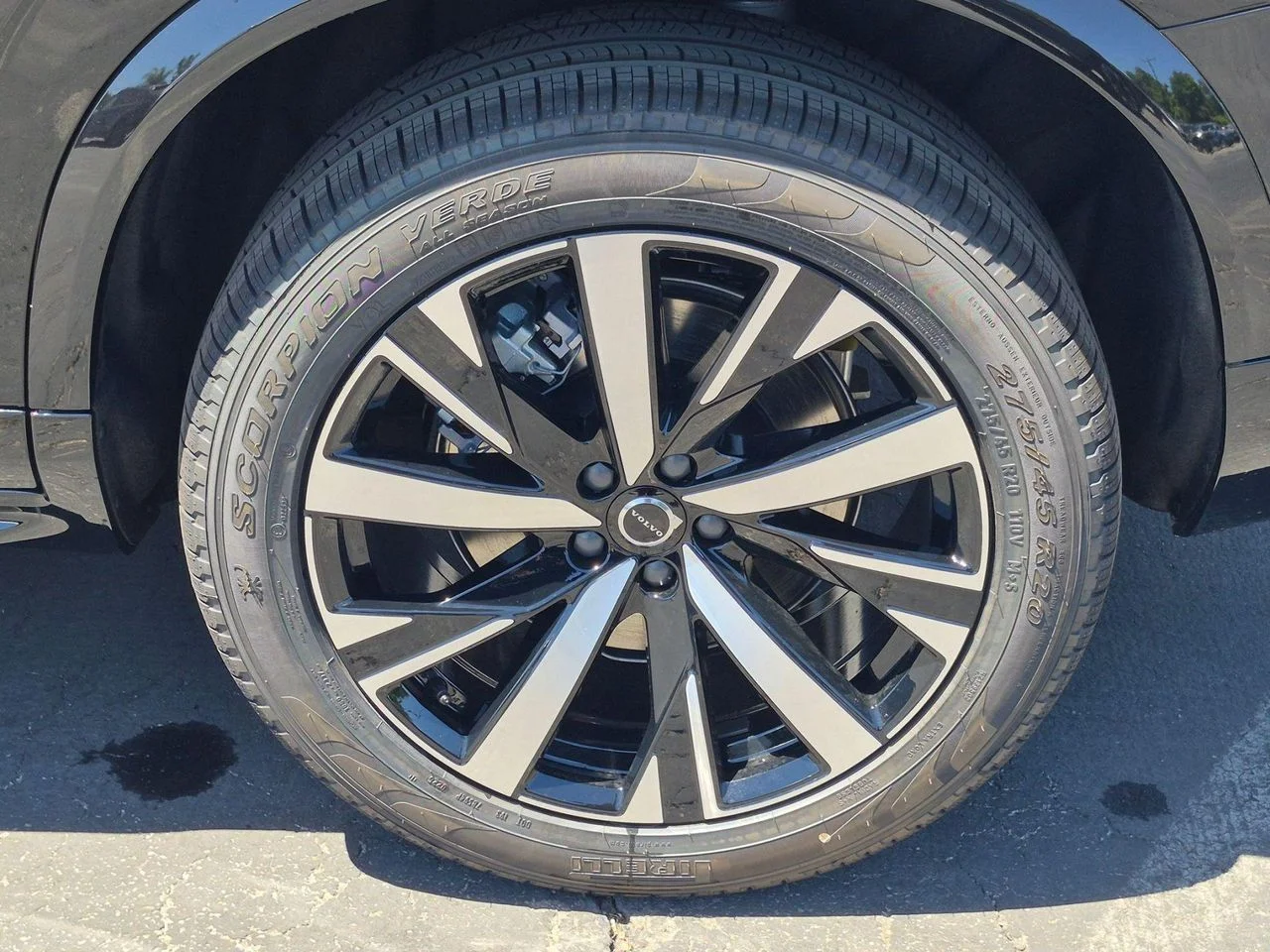 New 2026 Onyx Black Volvo Core image 6