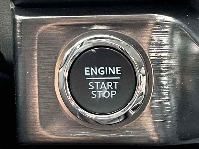 New 2026 Oxford White Ford F-350® Lariat® image 24