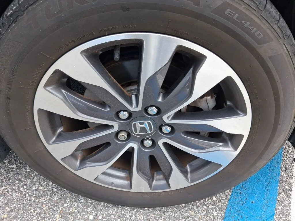 Used 2024  Honda EX-L image 15