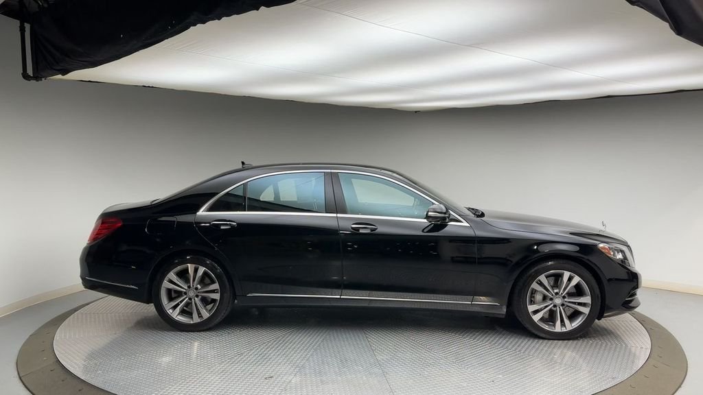 Used 2015 Black Mercedes-Benz S 550 image 9