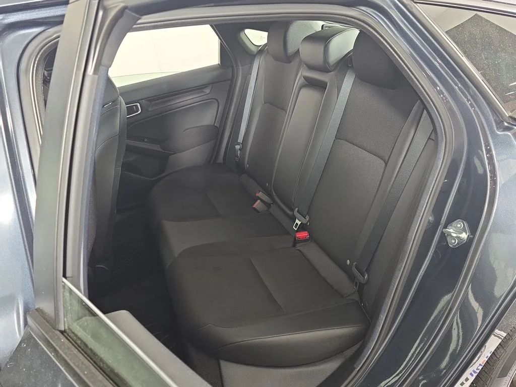 2025 Honda Civic Hatchback Sport - Photo 25