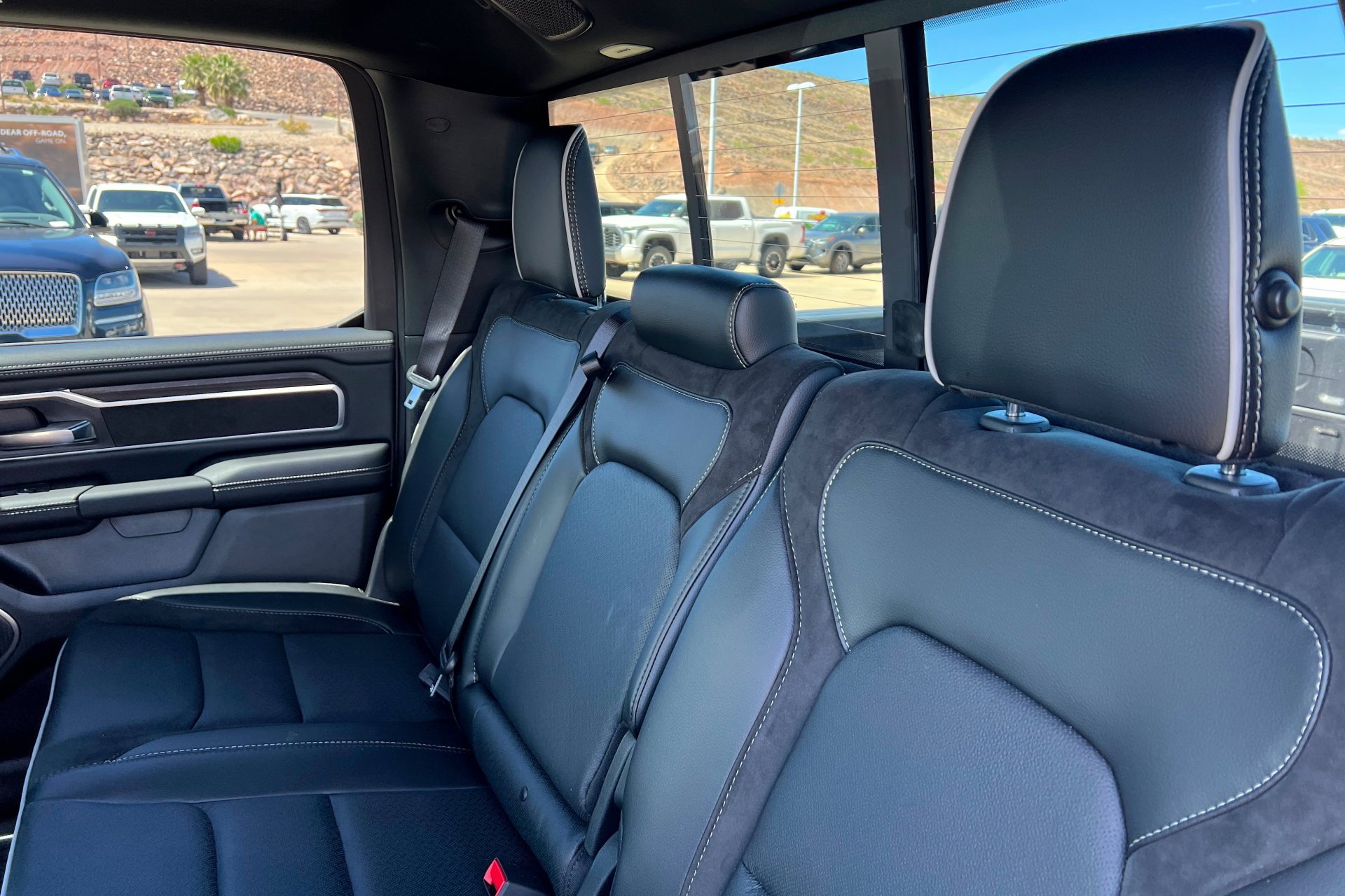New 2026 Granite Crystal Metallic Clear-Coat Exterior Paint RAM Laramie image 21
