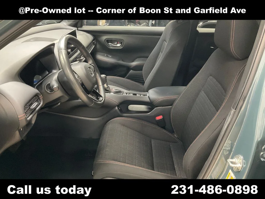 Used 2024  Honda Sport image 13