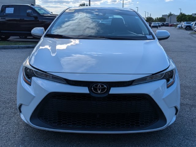 Used 2021 White Toyota LE image 9