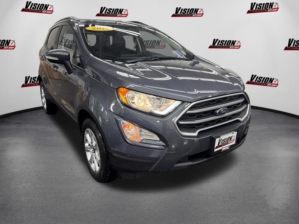 Used 2019 Gray Ford SE image 3
