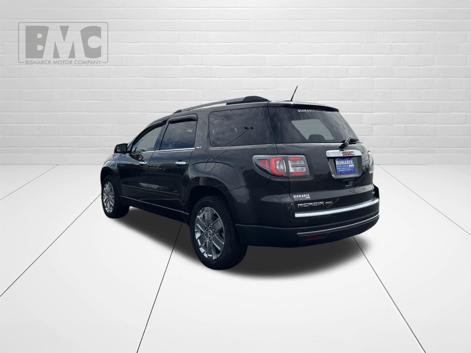 Used 2017 Silver GMC Limited image 4