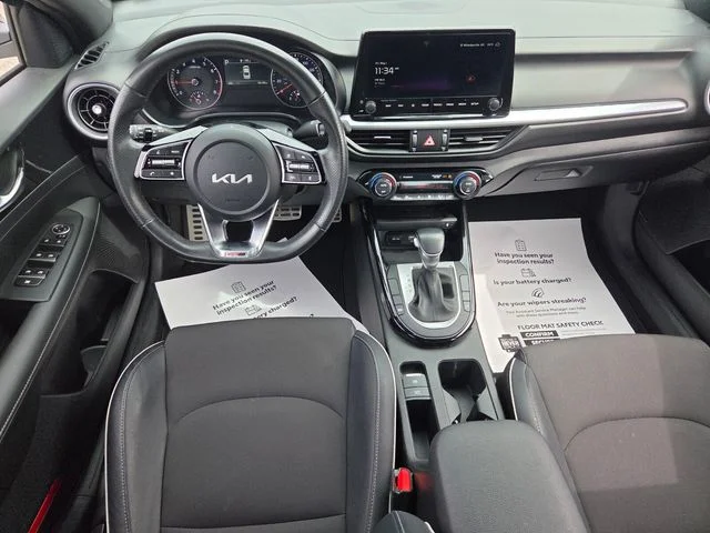 Used 2024 White Kia GT-Line image 8