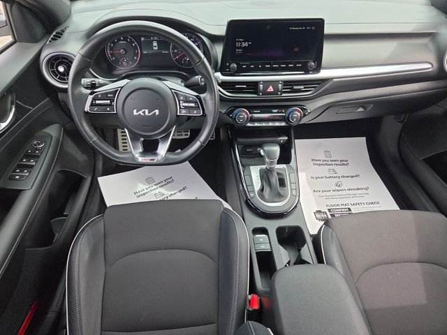 Used 2024 White Kia GT-Line image 8
