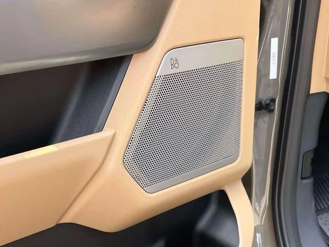 New 2027 Gray Ford Lariat image 20