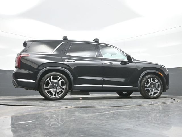 Used 2023 Black Hyundai Limited image 25