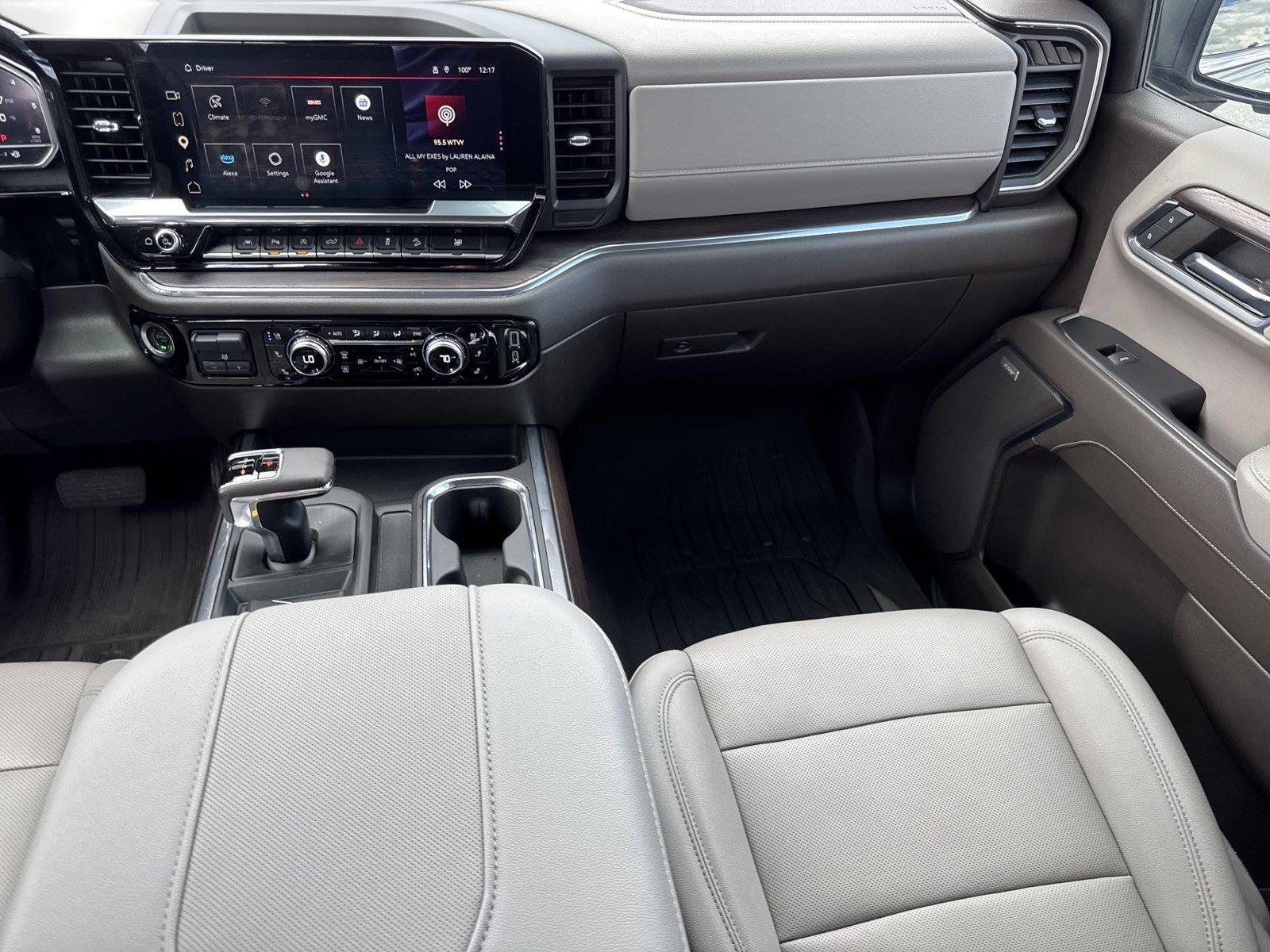 Used 2023 STERLING METALLIC GMC SLT image 16