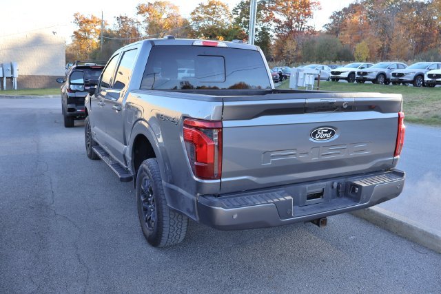 Used 2024 Gray Ford XLT image 3