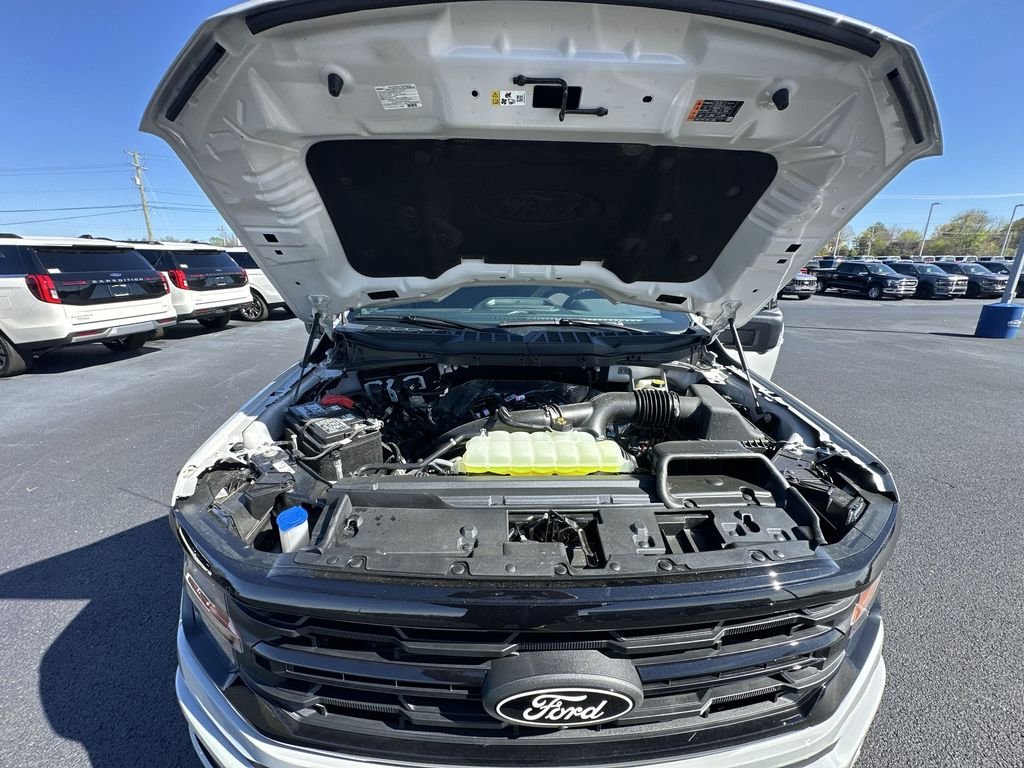 New 2026 White Ford XLT image 31