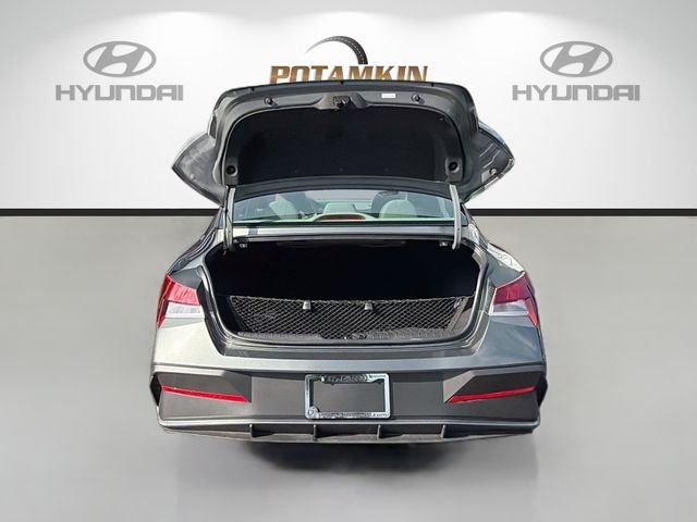 Used 2026 Gray Hyundai SEL Sport image 24