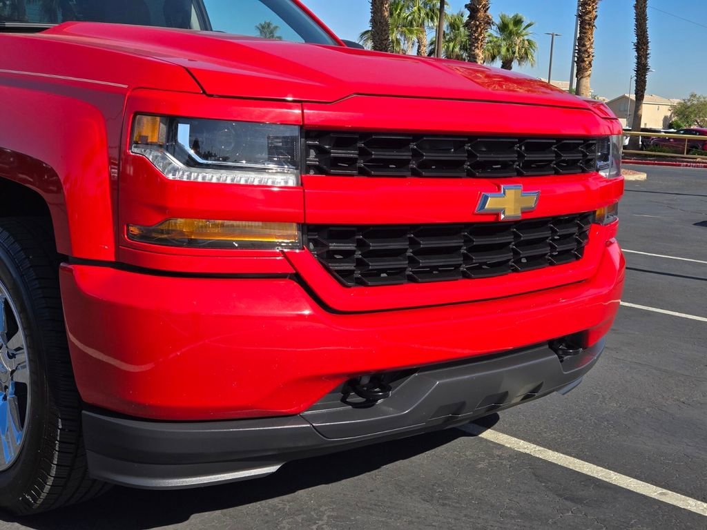 2018 Chevrolet Silverado 1500 Custom - Photo 8