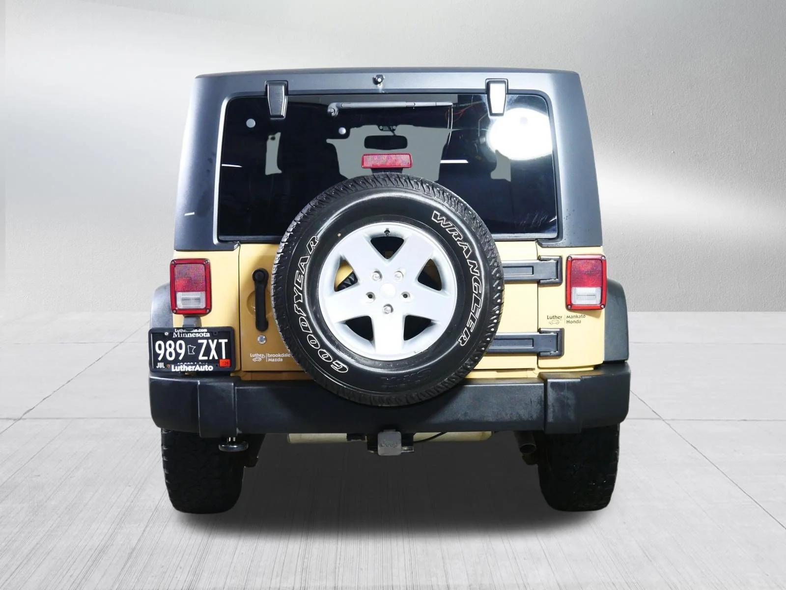 Used 2013 Dune Jeep Sport image 6