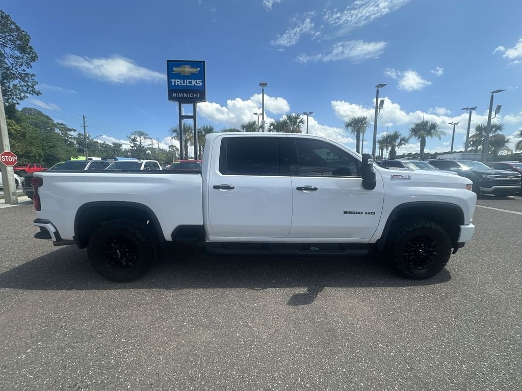 Used 2022 Summit White Chevrolet LTZ image 17