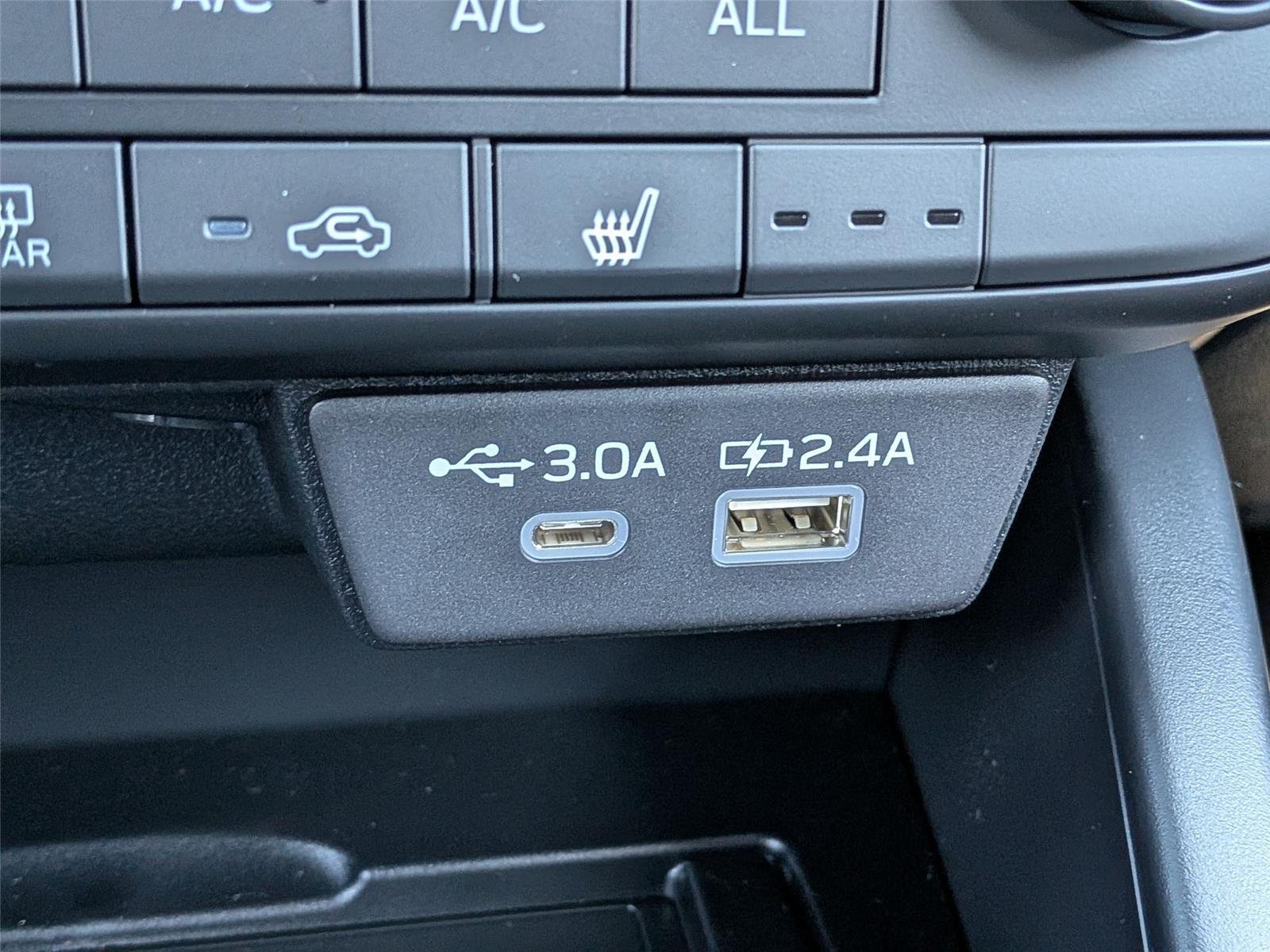 2026 Subaru Outback Premium - Photo 14