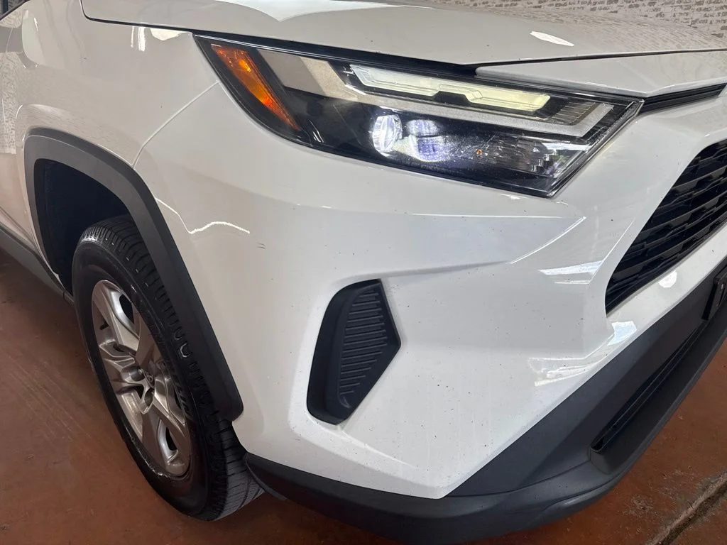 Used 2023 White Toyota XLE image 10