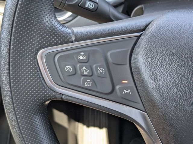 Used 2020 Gray Chevrolet LT image 27