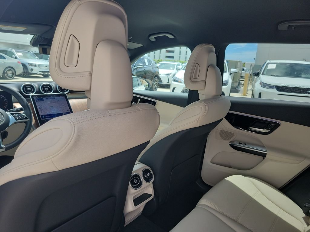 Certified Used 2025 White Mercedes-Benz GLC 300 image 13