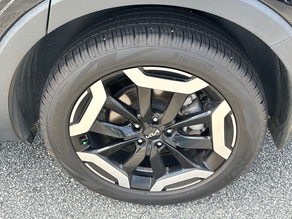 Used 2024 Black Kia EX image 20