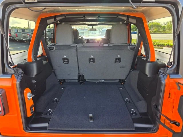 New 2026 Joose Exterior Paint Jeep Sport image 17