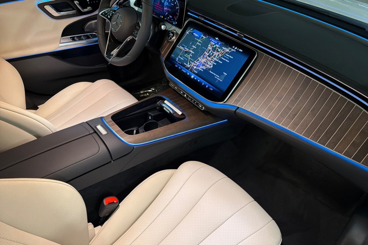 New 2027 Polar White Mercedes-Benz E 350 RWD Sedan image 14