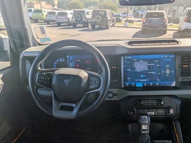 Used 2022 Green Ford Badlands image 30