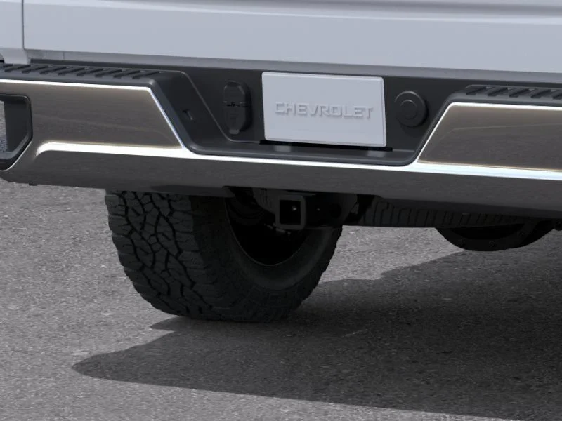 New 2026 Summit White Chevrolet LT (2FL) image 14
