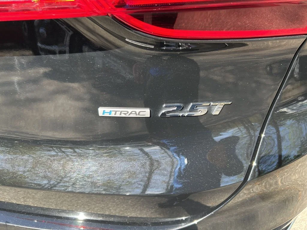 Used 2023 Black Hyundai Calligraphy image 11